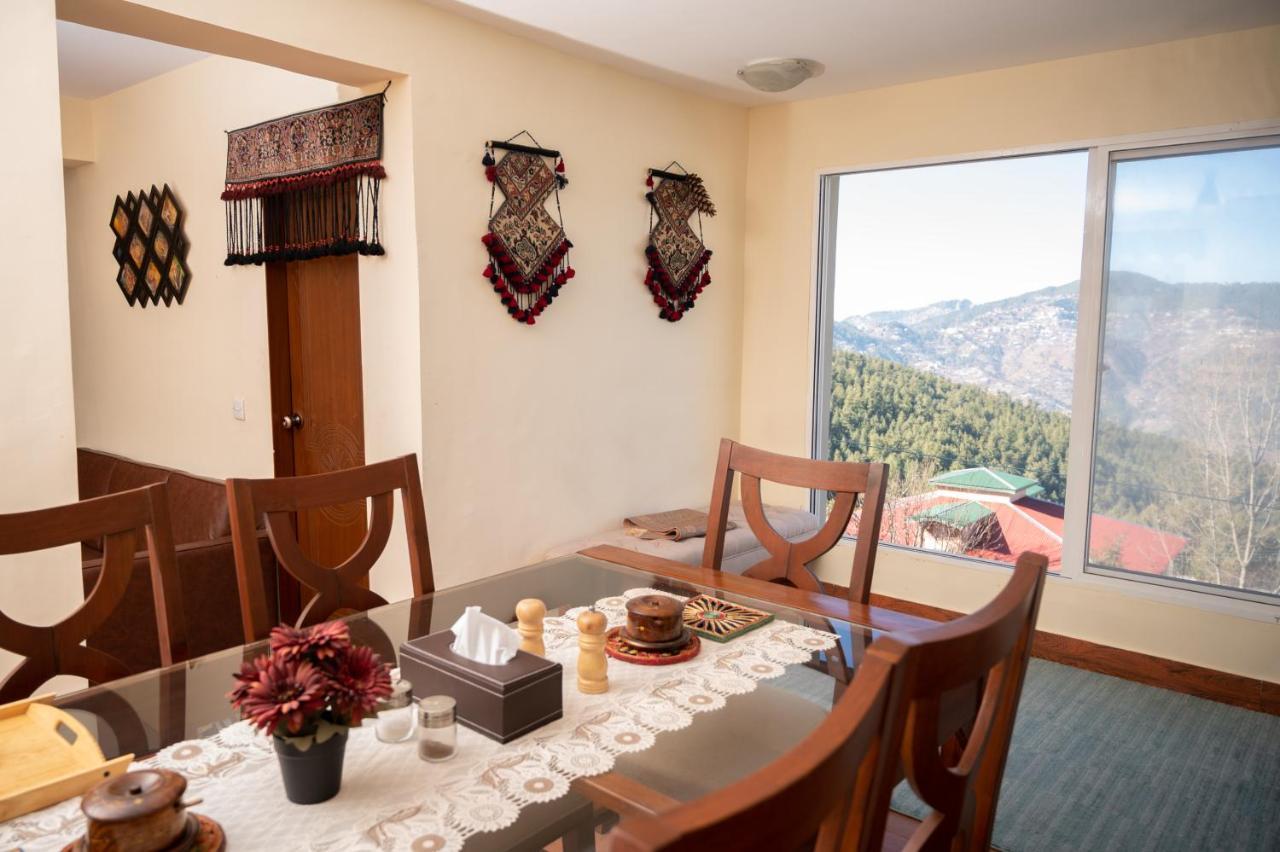 Sarah'S Lodge Murree Exterior photo